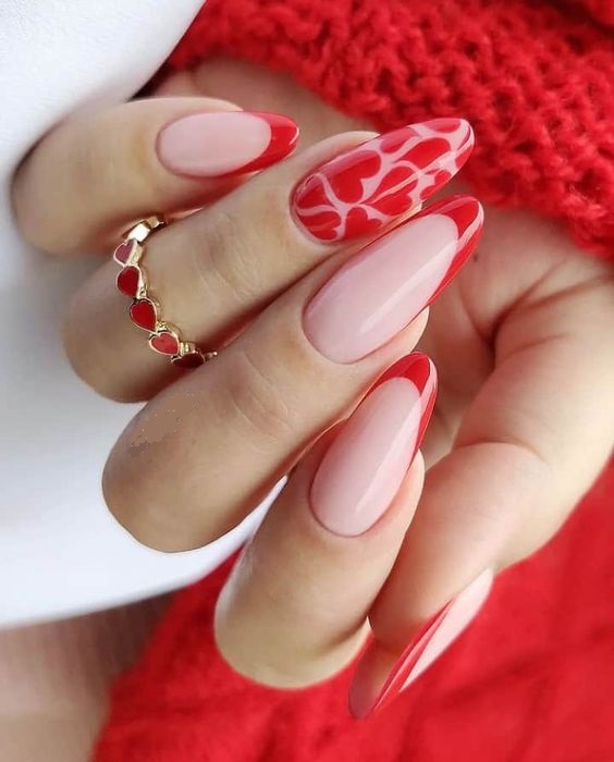 Spring 2024's Trendy Almond Nail Designs 15 Ideas