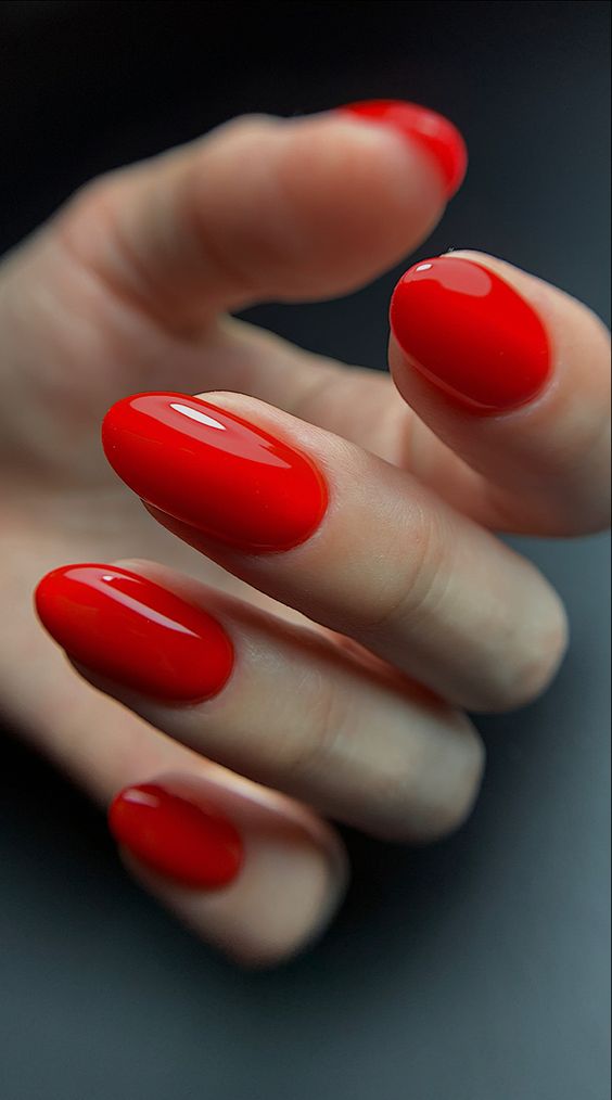 Spring Nails Red 2024 16 Ideas: A Fusion of Elegance and Playfulness