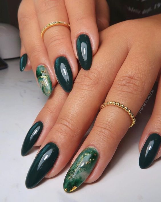 Spring 2024's Fresh Green Nail Trends 16 Ideas