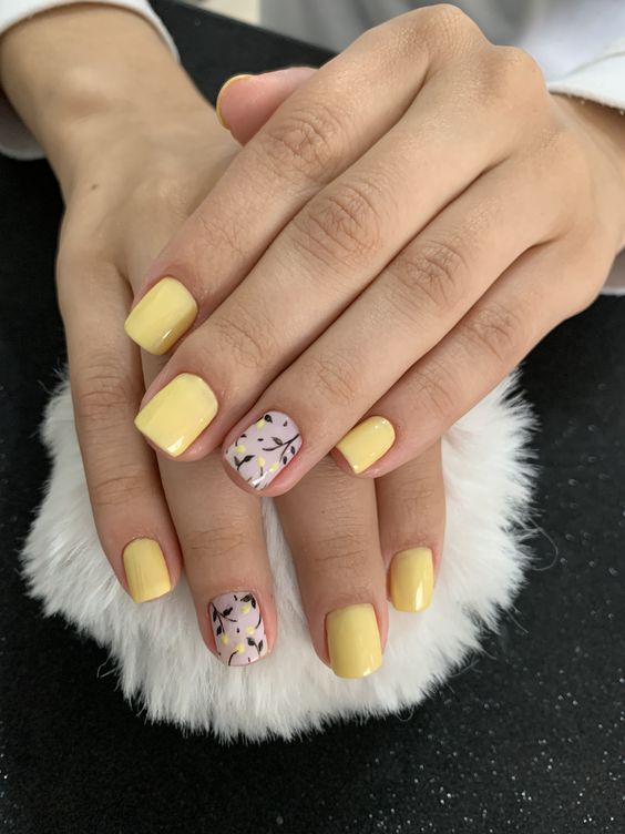 Embrace the Radiance: Spring Nails Yellow 2024 15 Ideas