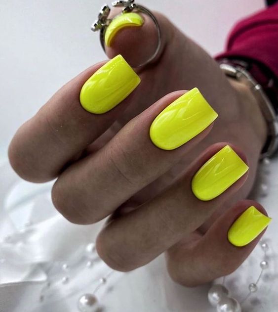 April Nails Color 2024 16 Ideas: The Ultimate Guide for Spring and Beyond