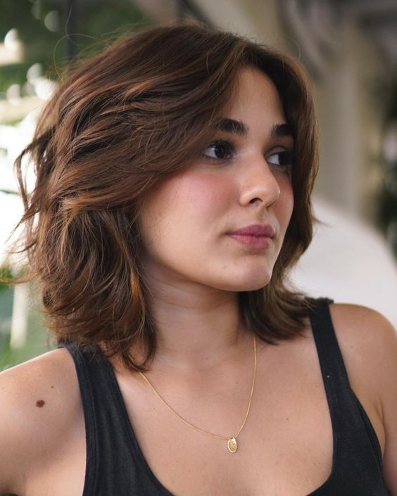 Spring Haircuts for Chubby Faces in 2024 16 Ideas