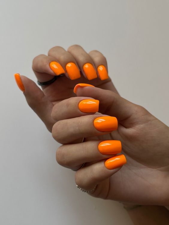 Neon Summer Nails 2024 15 Ideas: A Vivid Expression of Fun and Fashion