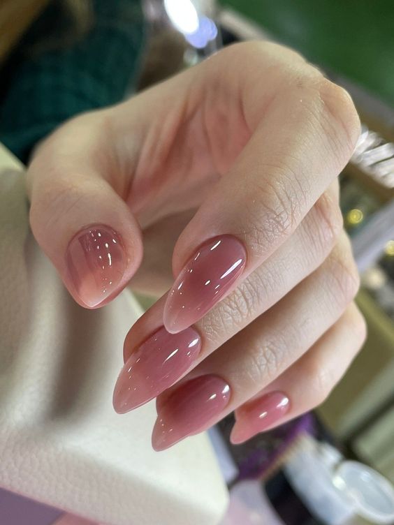 Elegant Spring Nails 2024 15 Ideas: Chic & Artistic Designs