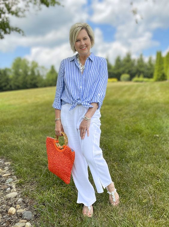 Celebrating Motherhood: Chic and Versatile Mom Day Outfits for 2024 15 Ideas