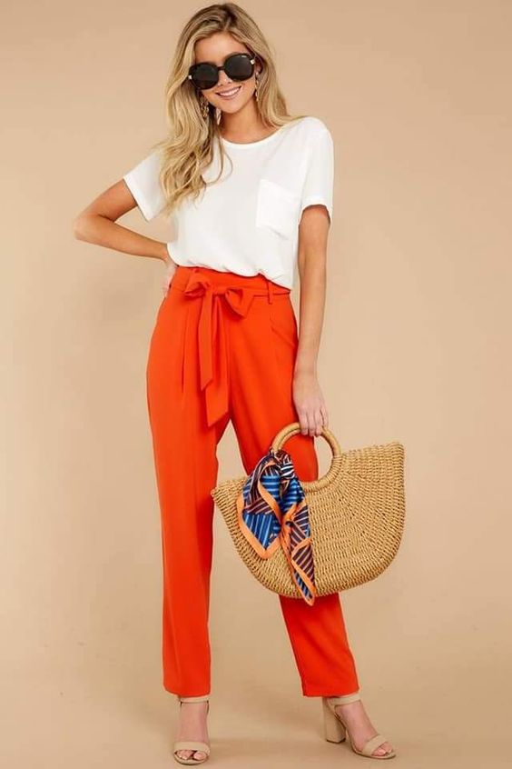 Celebrating Motherhood: Chic and Versatile Mom Day Outfits for 2024 15 Ideas