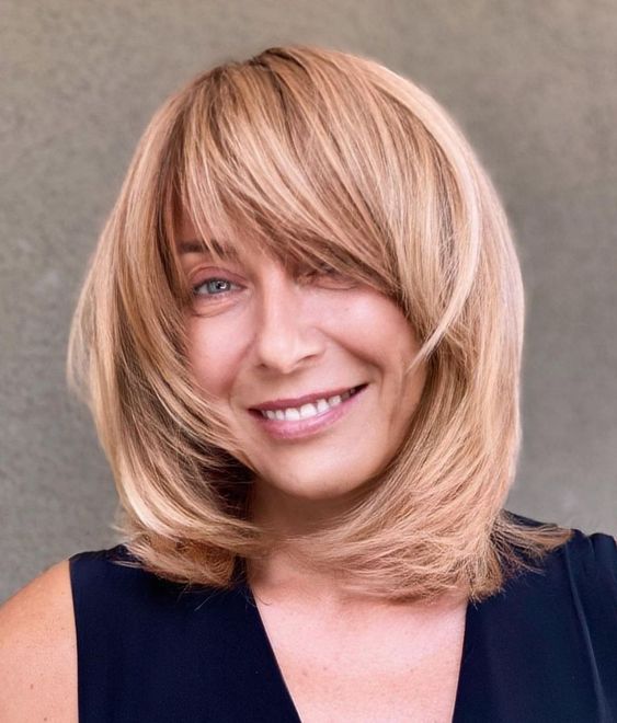 Discover Chic Spring 2024 Hairstyles for the Modern Woman Over 40