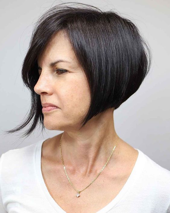 Embracing Elegance: Spring 2024 Hair Color Trends for Women Over 40 16 Ideas