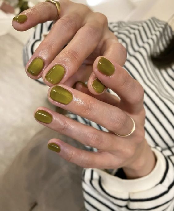 May Nails Color 2024 17 Ideas: A Fresh Palette for the Trendy Spring Season