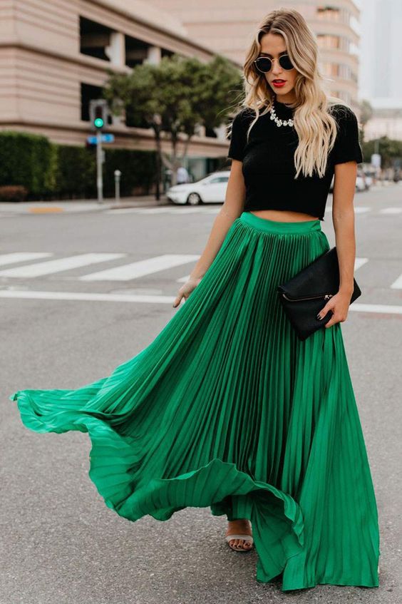 Embracing Summer Elegance with Maxi Skirt Outfits 16 Ideas