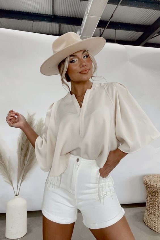 White Summer Outfit 2024 15 Ideas: Timeless Elegance Meets Modern Chic