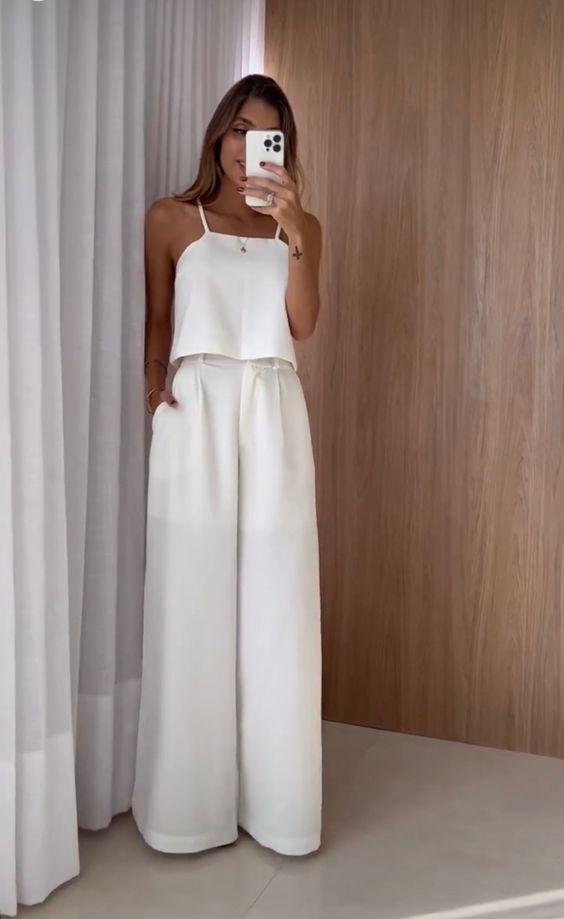 White Summer Outfit 2024 15 Ideas: Timeless Elegance Meets Modern Chic