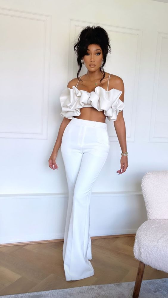 White Summer Outfit 2024 15 Ideas: Timeless Elegance Meets Modern Chic