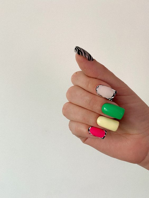 June Nails 17 Ideas 2024: Elevate Your Style with the Latest Trends