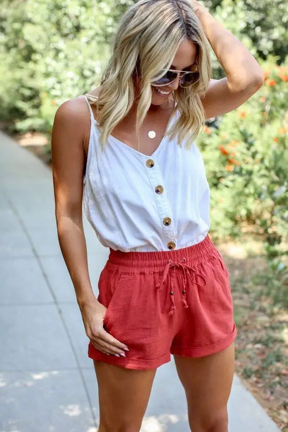 Summer Outfits for Women Over 30 - 2024