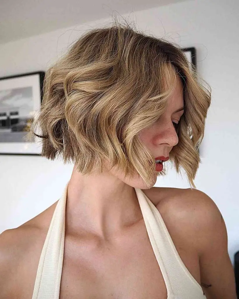 Short Haircuts for Summer 2024 25 Ideas: A Comprehensive Guide