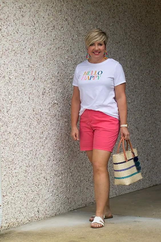 Summer Outfits for Women Over 40 - 2024: Embracing Style with Age 25 Ideas