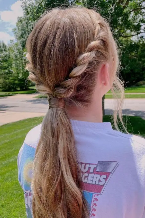 Quick and Easy: Simple Hairstyles for Summer 25 Ideas