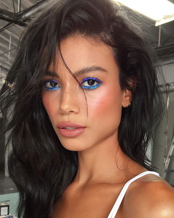 Embracing Color: A Journey into Colorful Summer Makeup 26 Ideas
