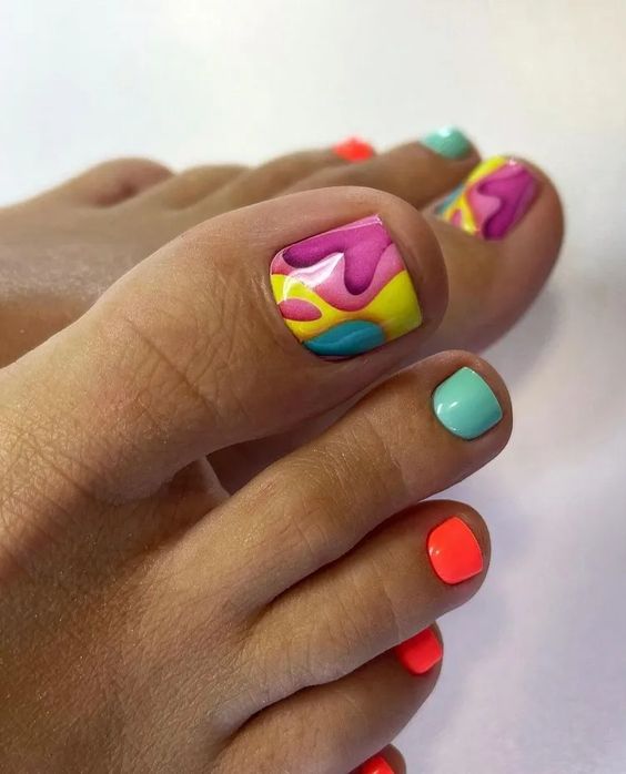 Simple Summer Toe Nails for the Beach 26 Ideas