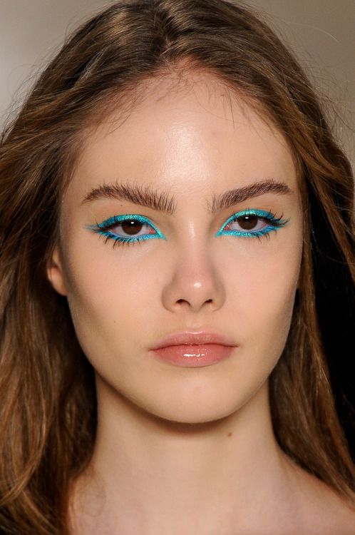 Unveiling This Season's Must-Try Summer Makeup Looks 26 Ideas