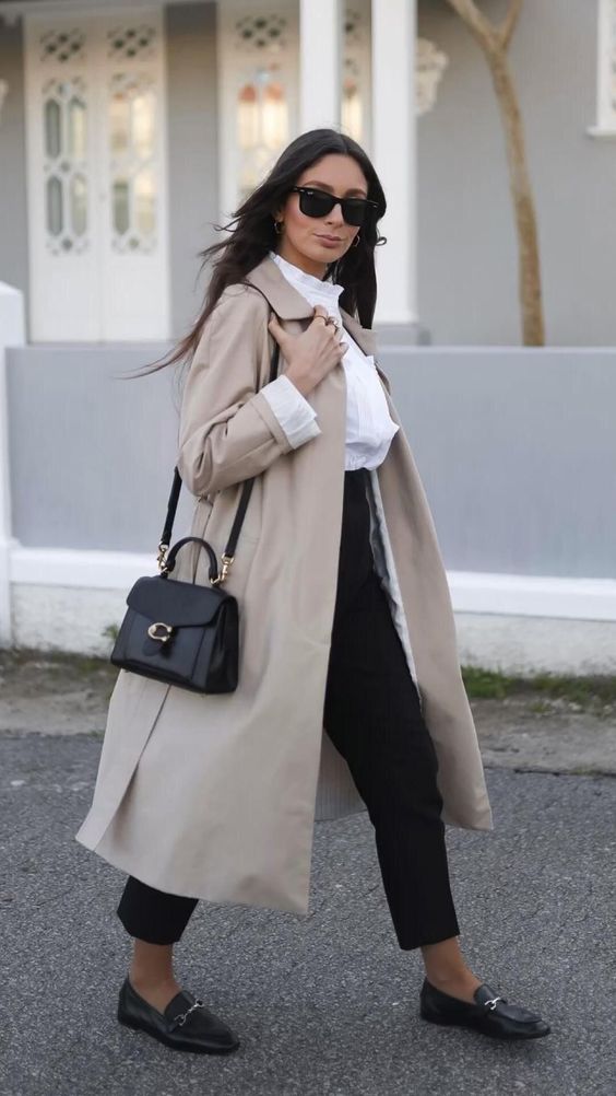 Fall Outfits for Work: Style Tips and 25 Ideas