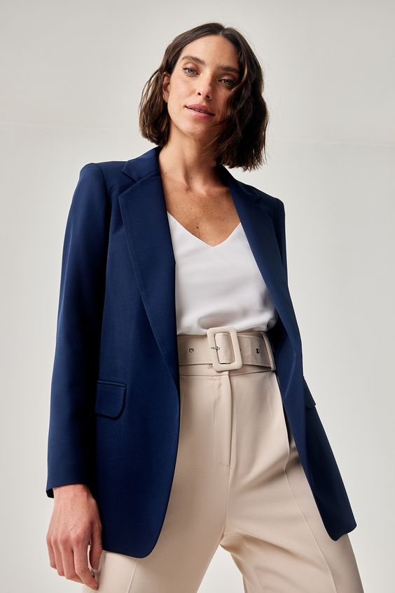 Stylish and Sophisticated: Mastering the Art of Navy Outfits for Any Occasion 24 Ideas