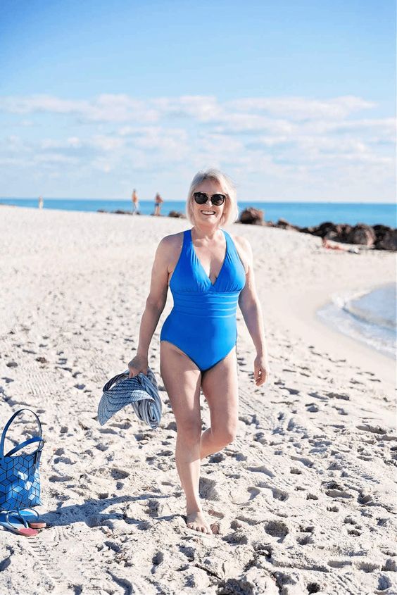 Stylish Confidence: Bathing Suits Perfect for Women Over 50 23 Ideas