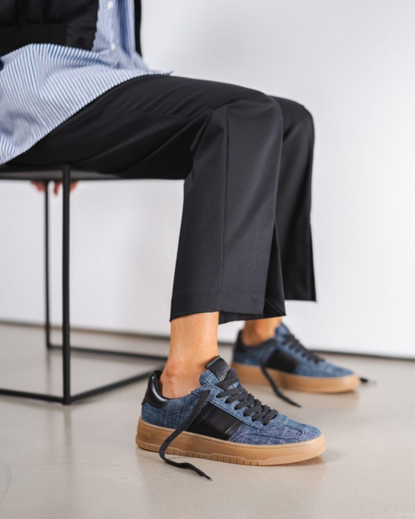 Fall Women's Sneakers 27 Ideas: Trends and Style Guide