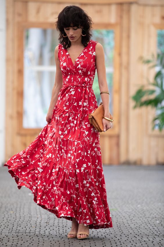 Stylish Sundresses for Women Over 50 25 Ideas: Embracing Elegance and Comfort This Summer