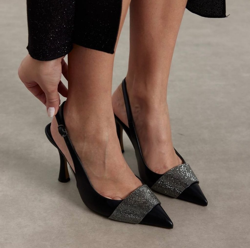 Fall Shoes for Women: Style Guide 28 Ideas