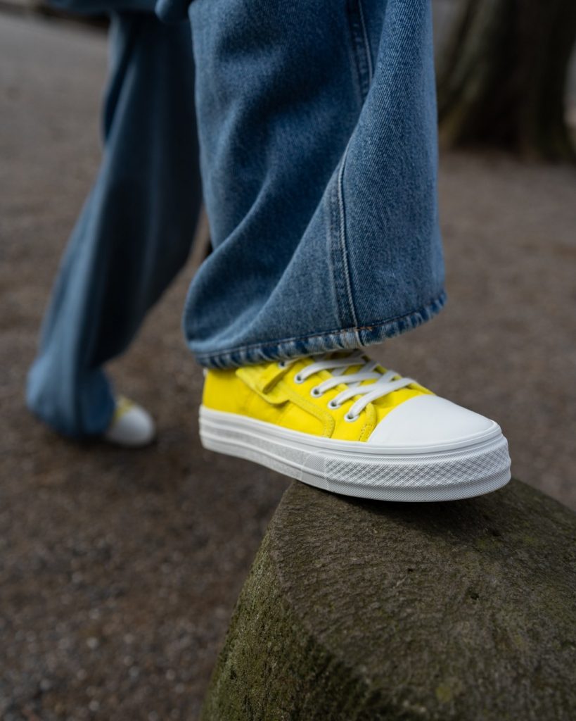 Fall Women's Sneakers 27 Ideas: Trends and Style Guide