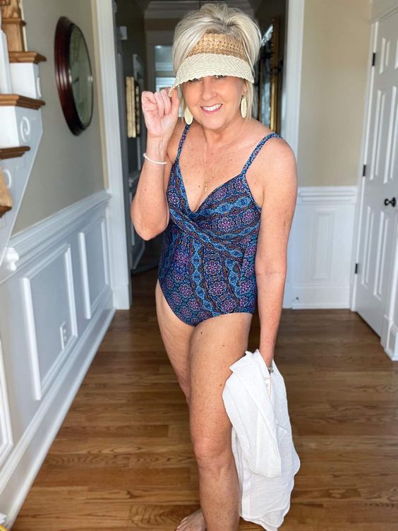 Stylish Confidence: Bathing Suits Perfect for Women Over 50 23 Ideas