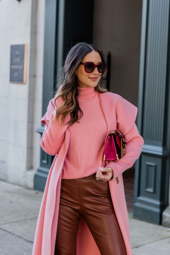 Fall Outfits for Work: Style Tips and 25 Ideas