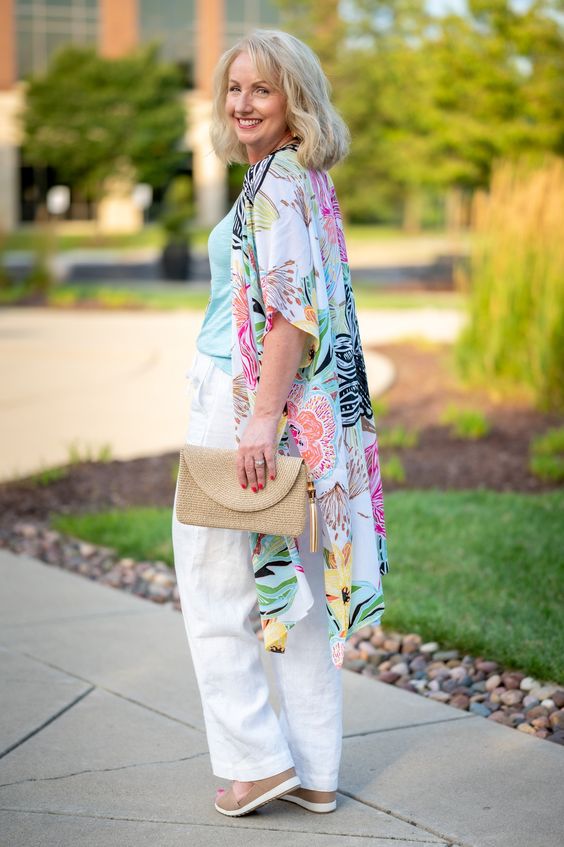 Fashion Trends for Women Over 50 – Embracing Style at Any Age 25 Ideas