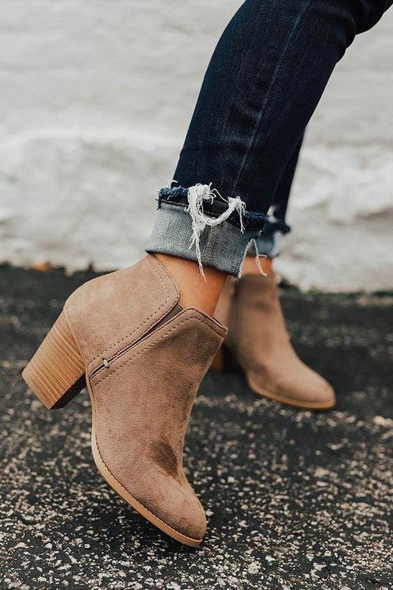 Fall Shoes for Women: Style Guide 28 Ideas