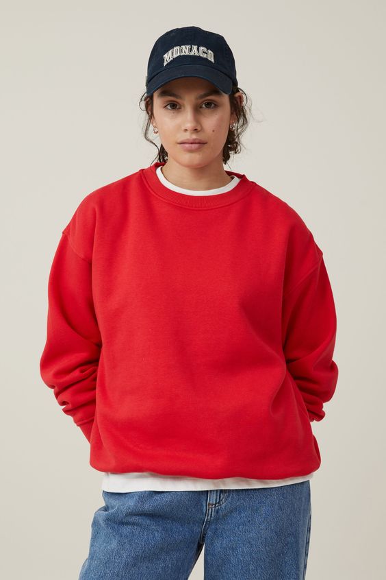 Trendy Fall Sweatshirts for Women 26 Ideas: Effortless Style and Comfort