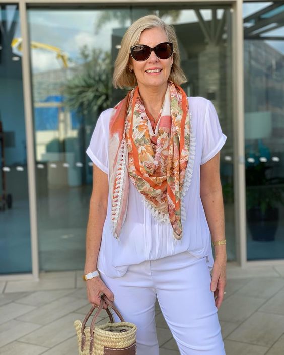 Fashion Trends for Women Over 50 – Embracing Style at Any Age 25 Ideas