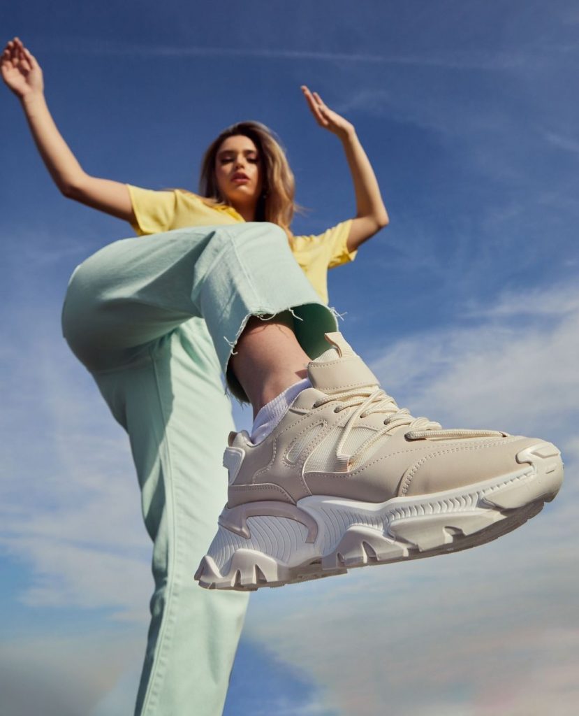 Fall Women's Sneakers 27 Ideas: Trends and Style Guide