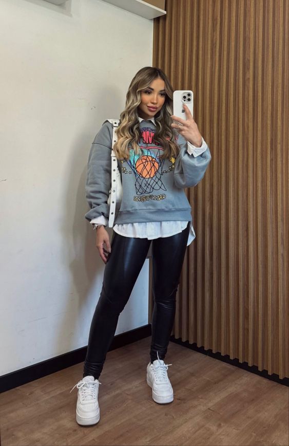 Fall Outfits for Teens 27 Ideas: Trendy and Stylish Looks