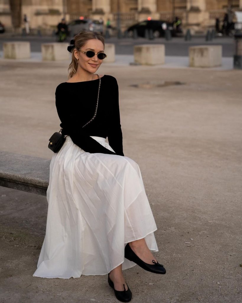 Fall Outfit Aesthetic 25 Ideas: Embracing Autumn's Charm