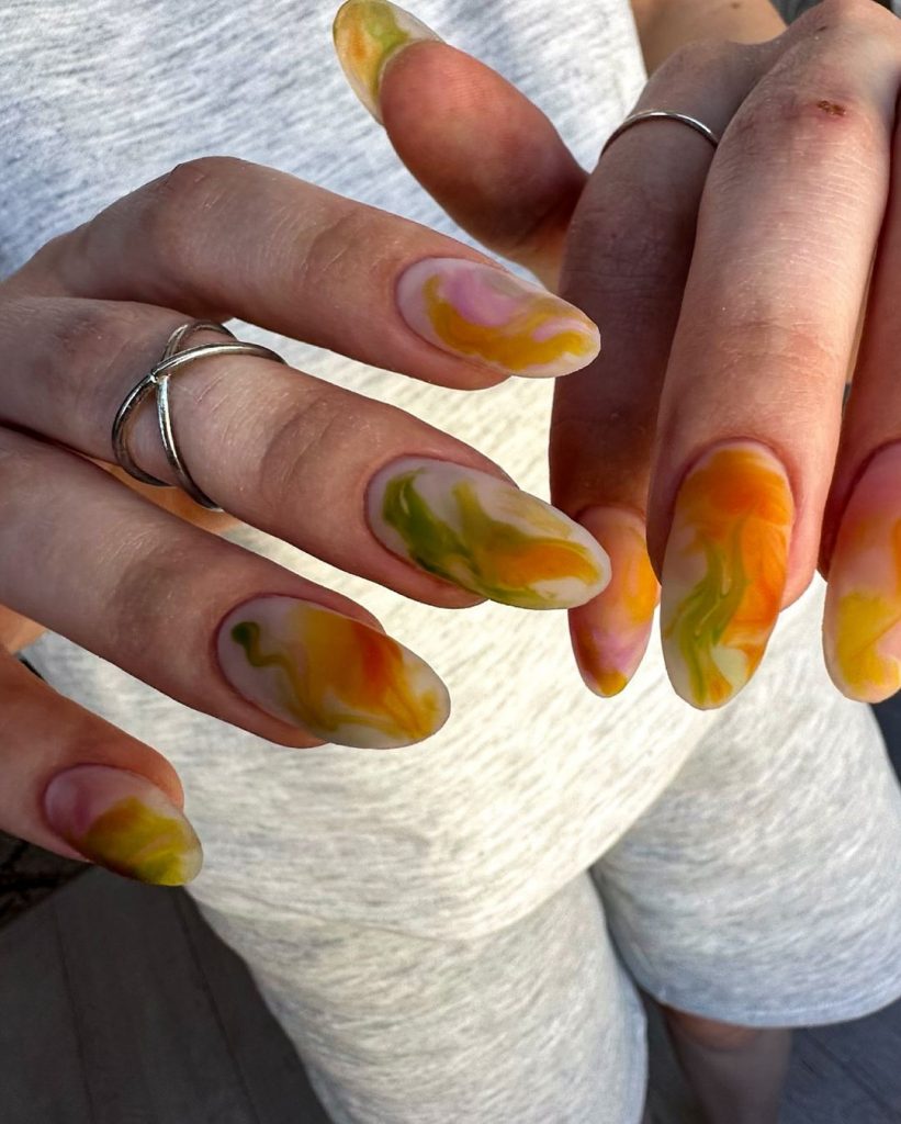 Fall Almond Nails: 28 Stunning Ideas and Designs