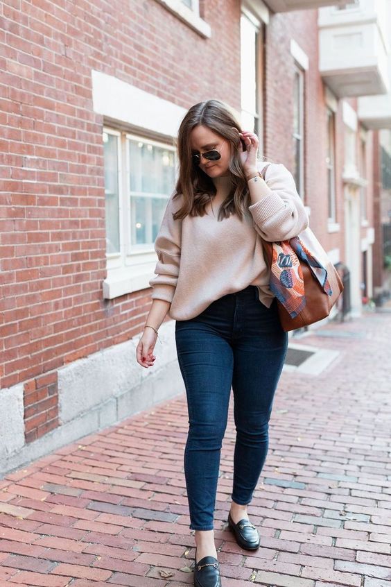 Fall Outfits for Midsize 24 Ideas: Embrace the Season with Style