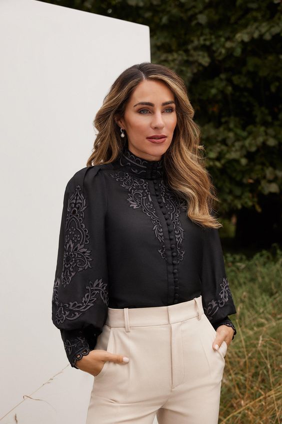 Fall Blouses for Women 25 Ideas: A Chic and Versatile Wardrobe Staple