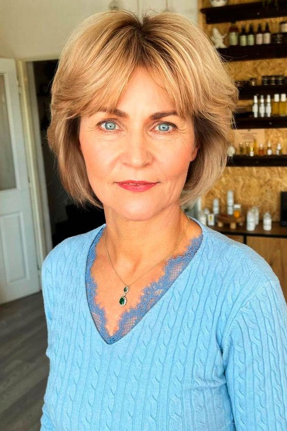 Fall Hairstyles for Women Over 60 23 Ideas: Embrace Your Elegance