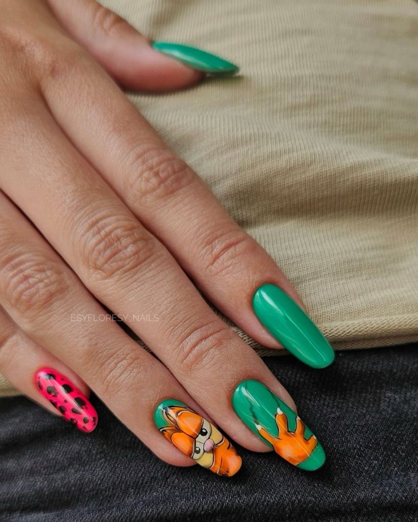 Fall Almond Nails: 28 Stunning Ideas and Designs