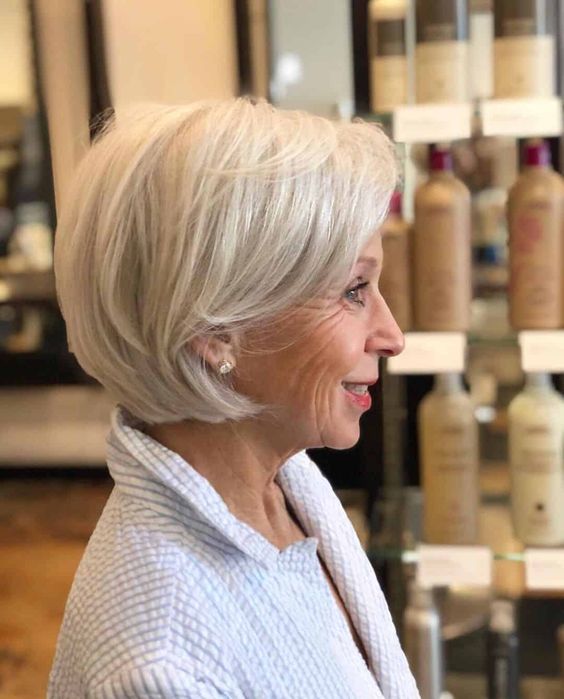 Fall Hairstyles for Women Over 60 23 Ideas: Embrace Your Elegance