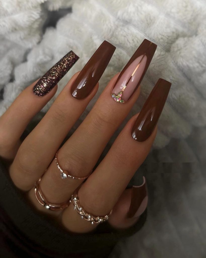 Brown Fall Nails 27 Ideas: The Ultimate Guide to Chic and Cozy Autumn Manicures