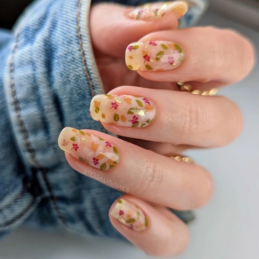 Fall Leaves Nail Art 25 Ideas: A Guide to Gorgeous Autumn Manicures