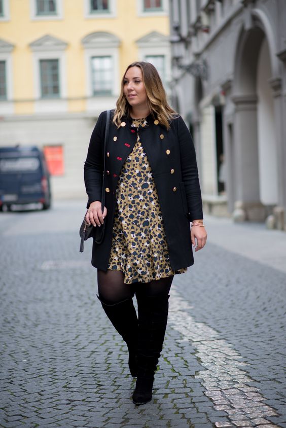 Plus Size Fall Outfits 26 Ideas: Embrace the Season with Style and Confidence